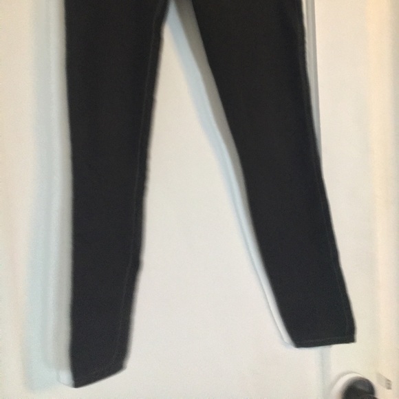 Extreme stretch low rise black pants - Picture 6 of 8